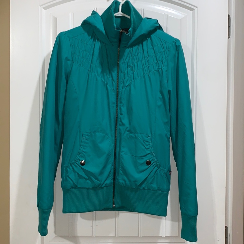 Turquoise jacket - Picture 2 of 6